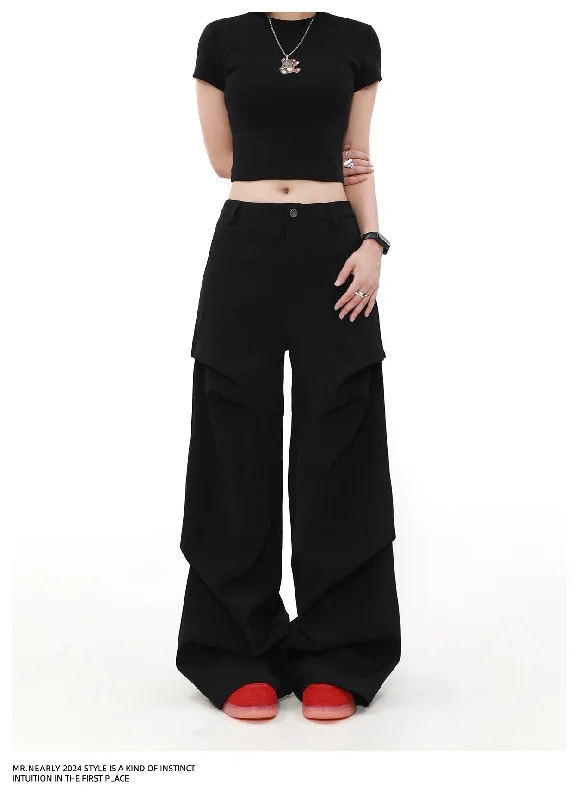 Plain Pleated Clean Fit Pants