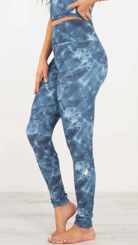 Indigo Waves - Athleisure Leggings