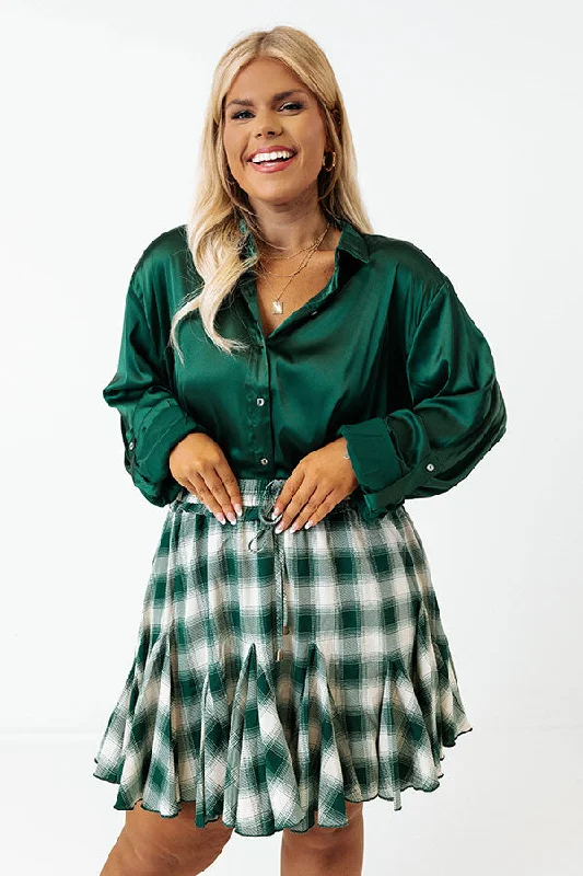 Small Town Holiday Skirt In Green Curves