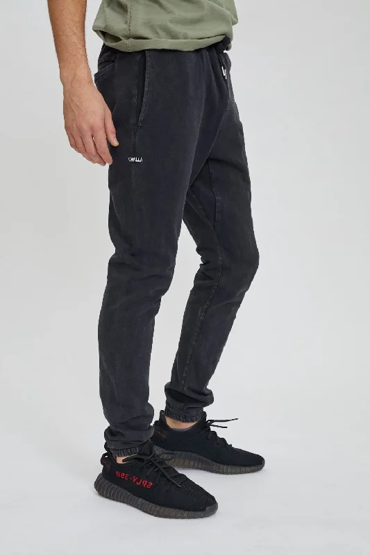 ESSENTIAL SWEATPANT | Vintage Black