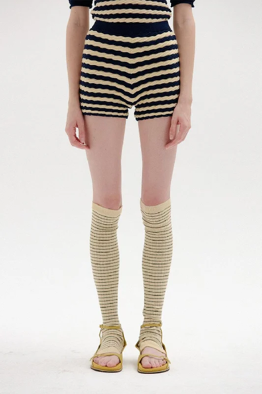 Sies Textured Knit Shorts In Beige/navy Stripe